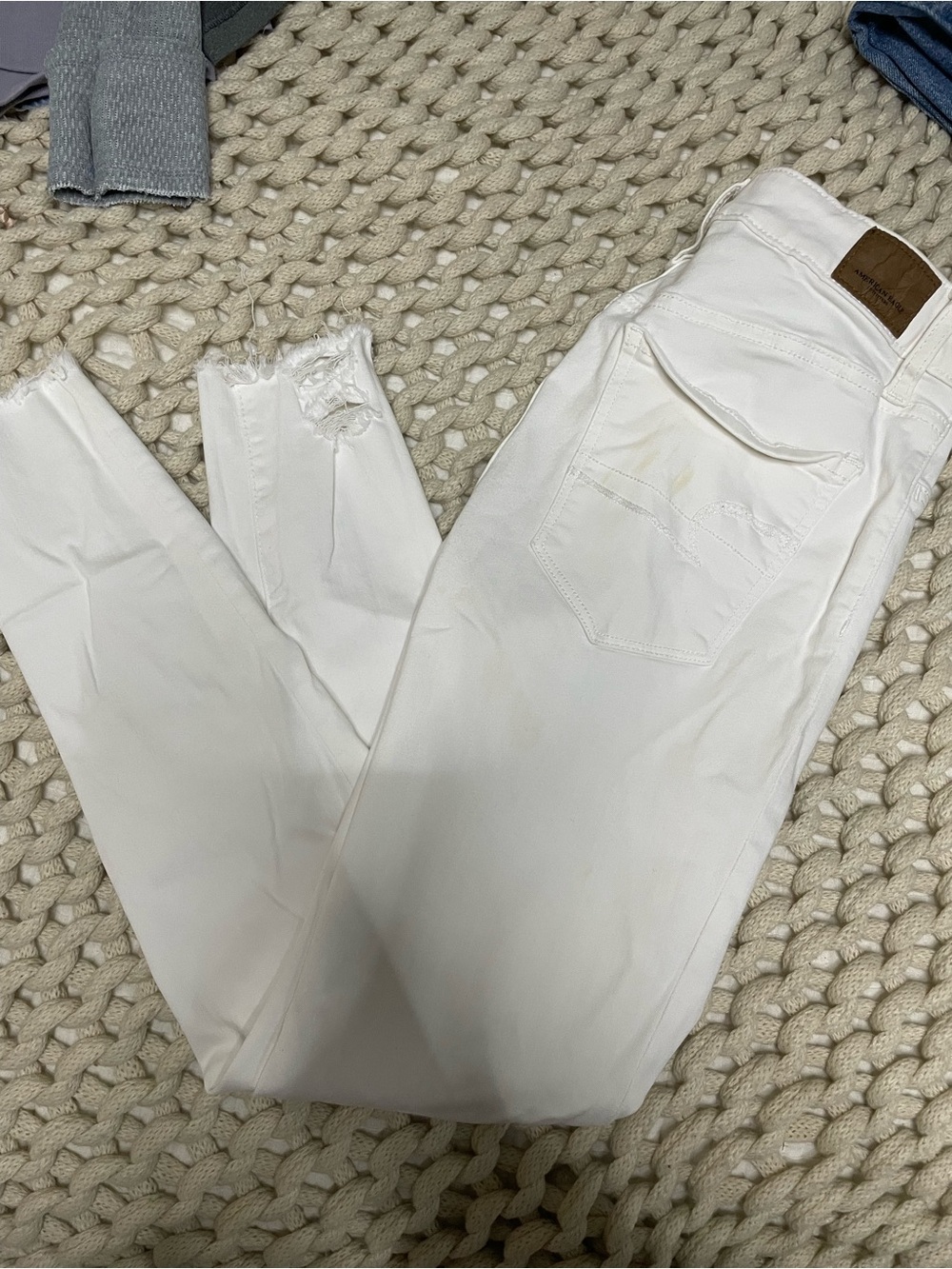 American Eagle Outfitters White Skinny Jeans with Frayed Hem